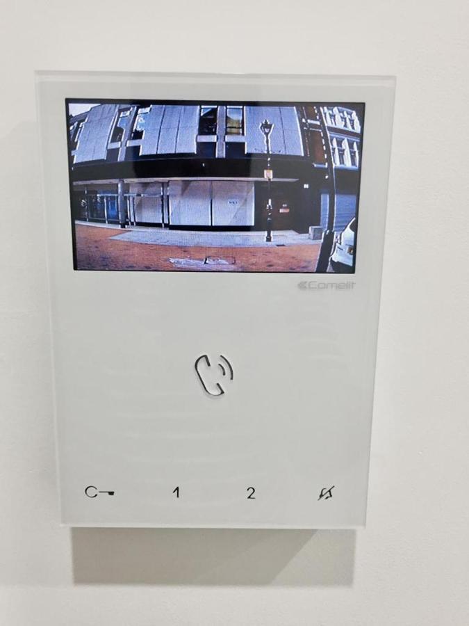 Stylish Central Self Contained Flat By Cozynest Reading Exterior photo
